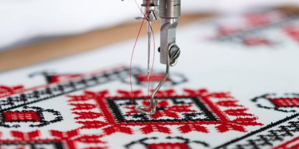 Quality vs. quantity: balancing efficiency and precision in industrial embroidery 